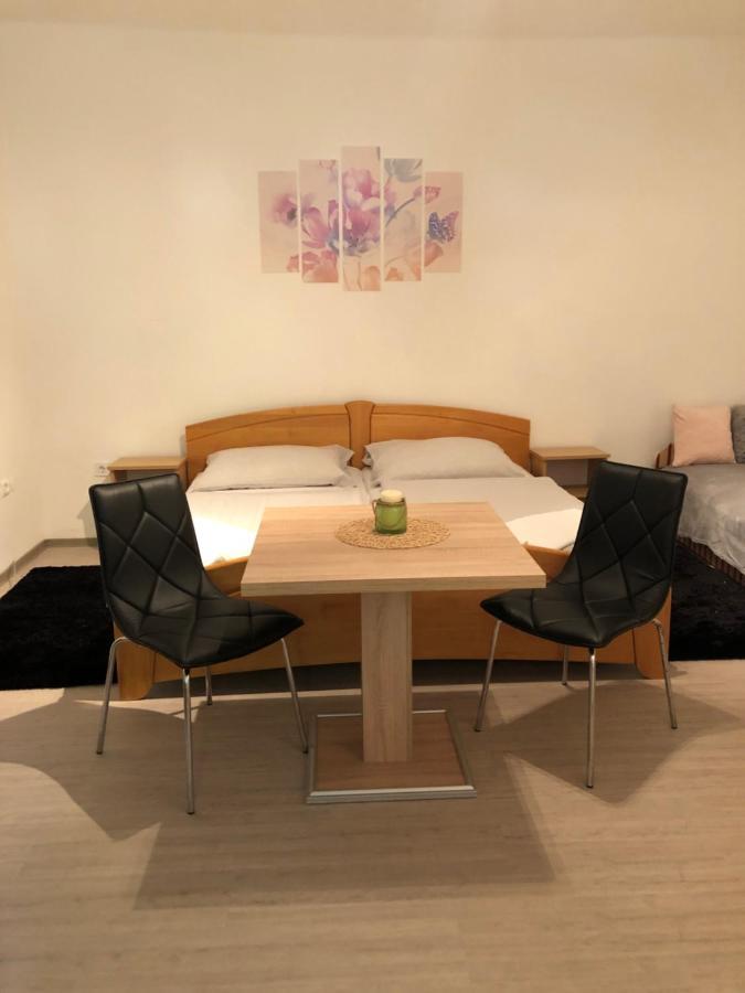 Tisza-Kert Apartmanok Tiszafüred Zewnętrze zdjęcie